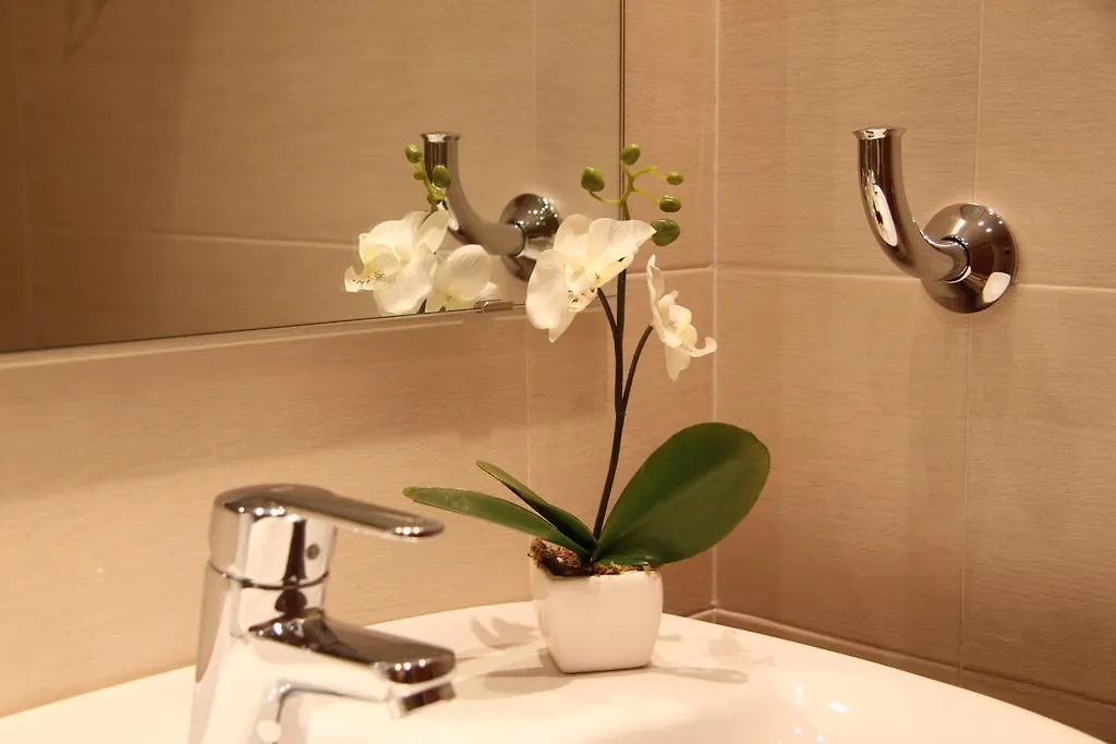 Apartaments Centre Figueres Figueres  0*, Figueres (Girona)